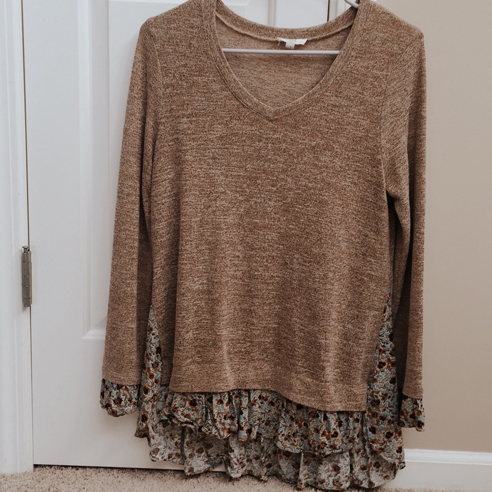 Beautiful ruffle floral sweater